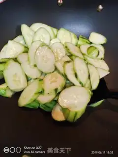 Make cucumber, cucumber, cucumber step 3