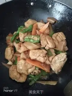 Make Go back to the pot and fry the tofu step 8