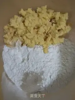 Make Corn-noodle date buns step 2