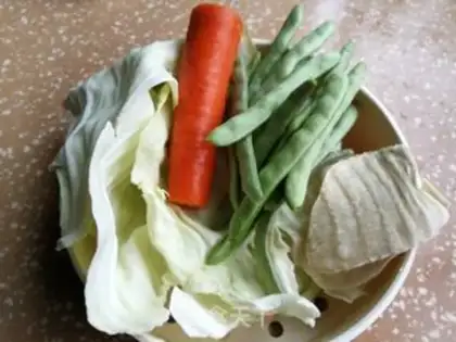 Make Vegetable noodles step 0