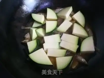 Make The brook fish burn goldmelon step 3