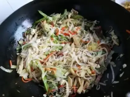 Make Vegetable noodles step 6
