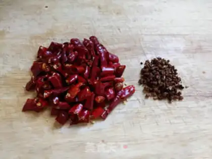 Make Spicy shrimp step 1