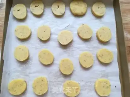 Make Garlic cookies step 6