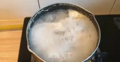 Make The delicious saloon chicken step 2