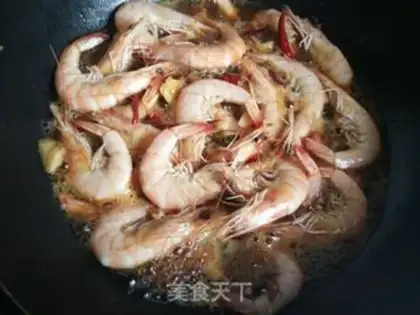 Make Beer spicy shrimp step 7