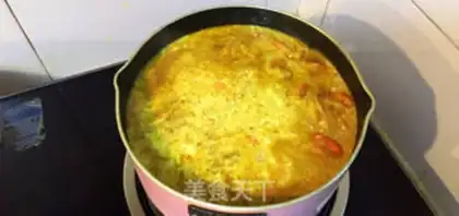 Make Southeast Asia Curry Seafood step 2