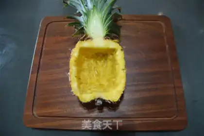Make Pineapple rice step 0