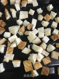 Make Bread salad step 0