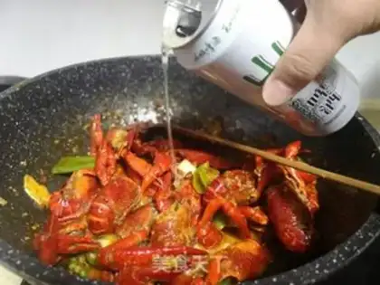 Make Spicy lobster step 4