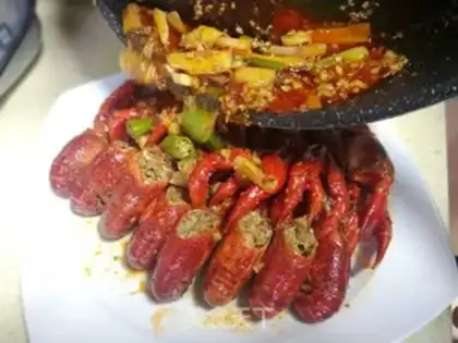 Make Spicy lobster step 5