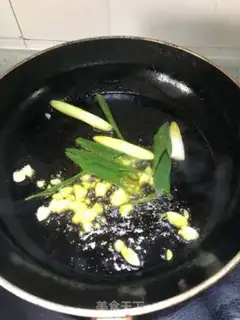Make Potato bean horns step 3