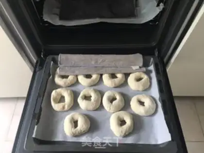 Make Snowflake bagels step 8