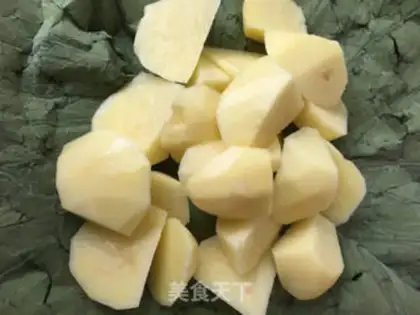 Make The poached potato pelvis step 3