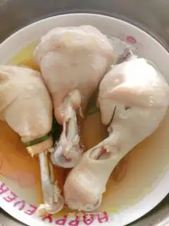 Make Hands tore chickens step 3