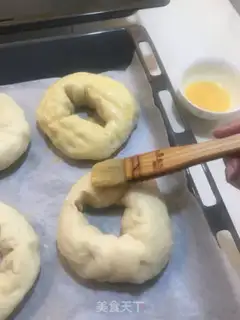 Make Snowflake bagels step 12