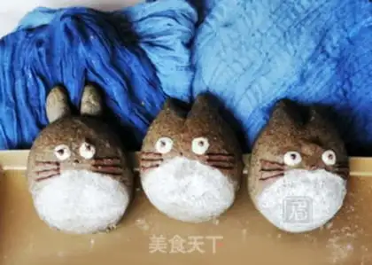 Make Dragon cat bread step 9