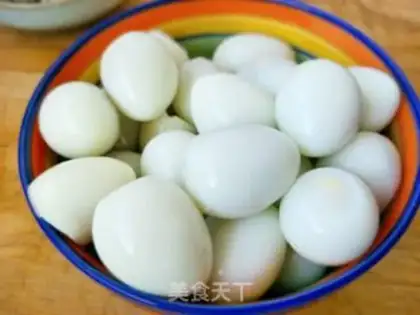Make Red roast quail eggs step 3