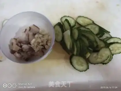 Make Meatloaf cucumber step 0