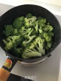 Make The broccoli step 0