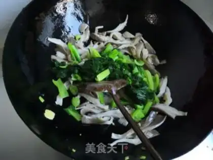 Make Scrambled mushrooms step 9