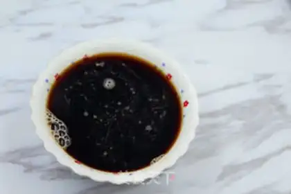 Make Red sugar, red-tree bowl step 1