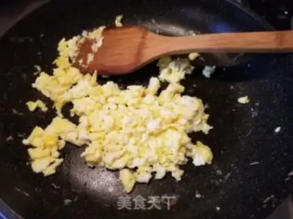 Make Shrimp crab fried rice step 2