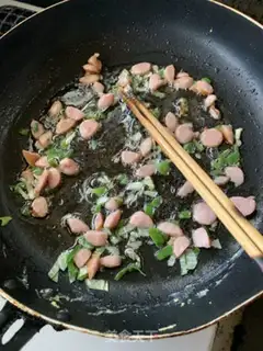 Make Egg fried rice step 1