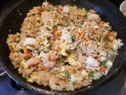 Make Shrimp crab fried rice step 9