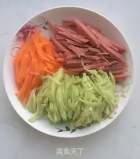 Make Fried noodles step 1