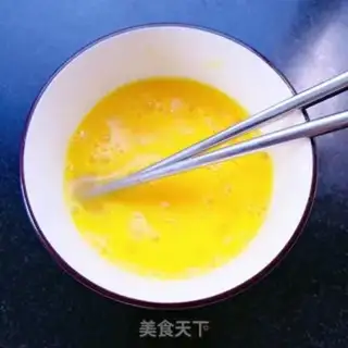 Make Tomato fried eggs step 4