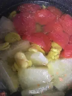 Make Tomato tummy poach soup step 2