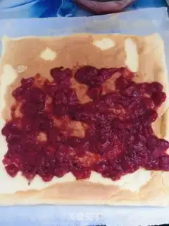 Make Cake roll step 6