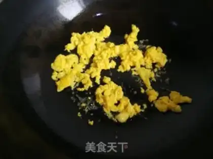 Make Eggs and beans step 2