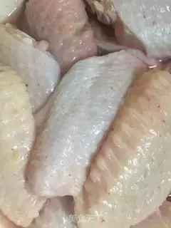 Make Salt chicken mid wing step 0