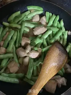 Make Four seasons of bean meat step 3