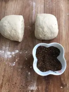 Make Black sesame roll step 5