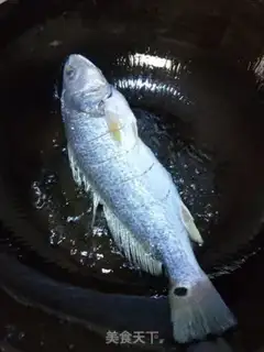 Make Red and white step 2