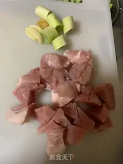 Make Four seasons of bean meat step 0