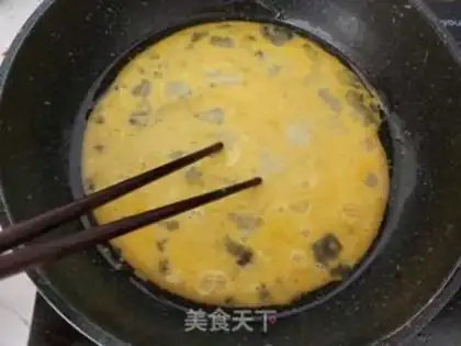 Make Fresh fried noodles step 6