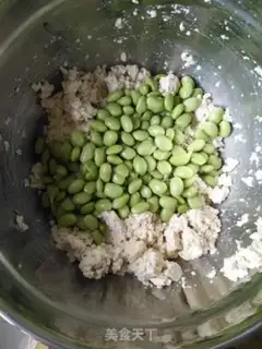 Make A duck egg with tofu step 1
