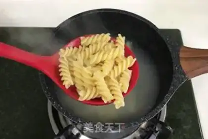 Make Bacon pasta step 4