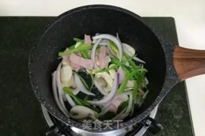 Make Bacon pasta step 6