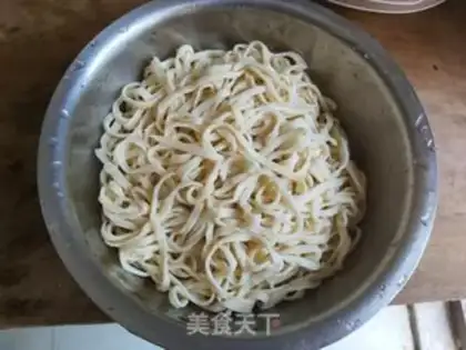 Make Fresh fried noodles step 16