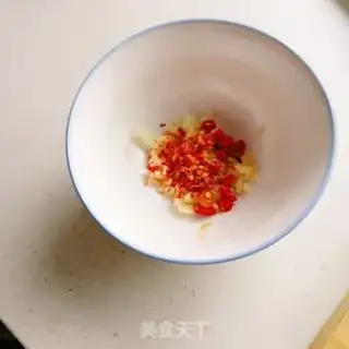 Make cucumber noodles step 14
