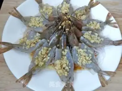 Make Garlic fan steamed shrimp step 12