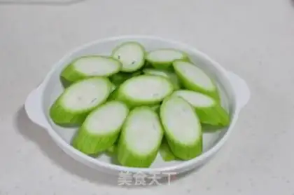 Make Garlic silk melon step 2