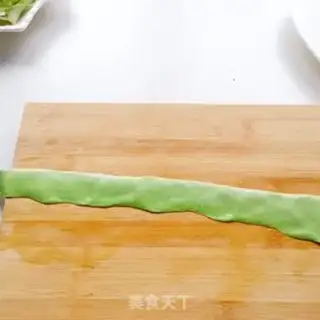 Make cucumber noodles step 19