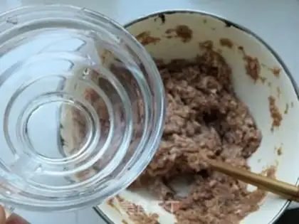 Make Pork onion bun step 4