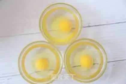 Make Boiled eggs step 1